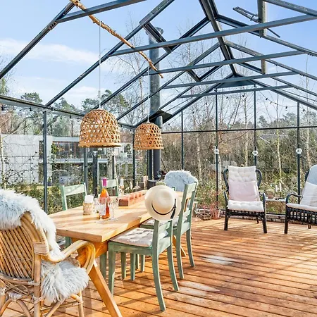 Beautiful With A Fantastic Location Near Dom wakacyjny *
