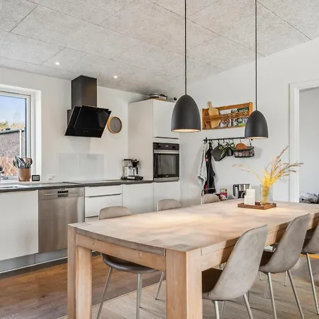 Beautiful With A Fantastic Location Near Dom wakacyjny
