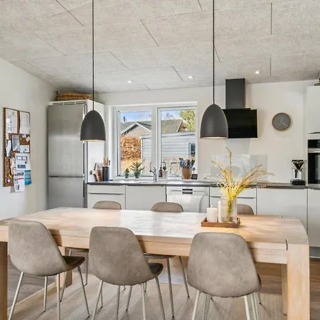 Beautiful With A Fantastic Location Near Dom wakacyjny